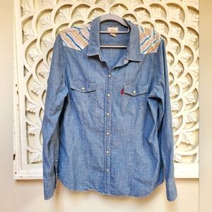 Levis Chambray Western Pearl Snap Shoulder Detail Shirt XL